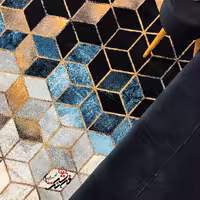 گلیم فرش ساوین طرح 4043 مشکی سایز 1 در 1.5 (موجودی بگیرید)