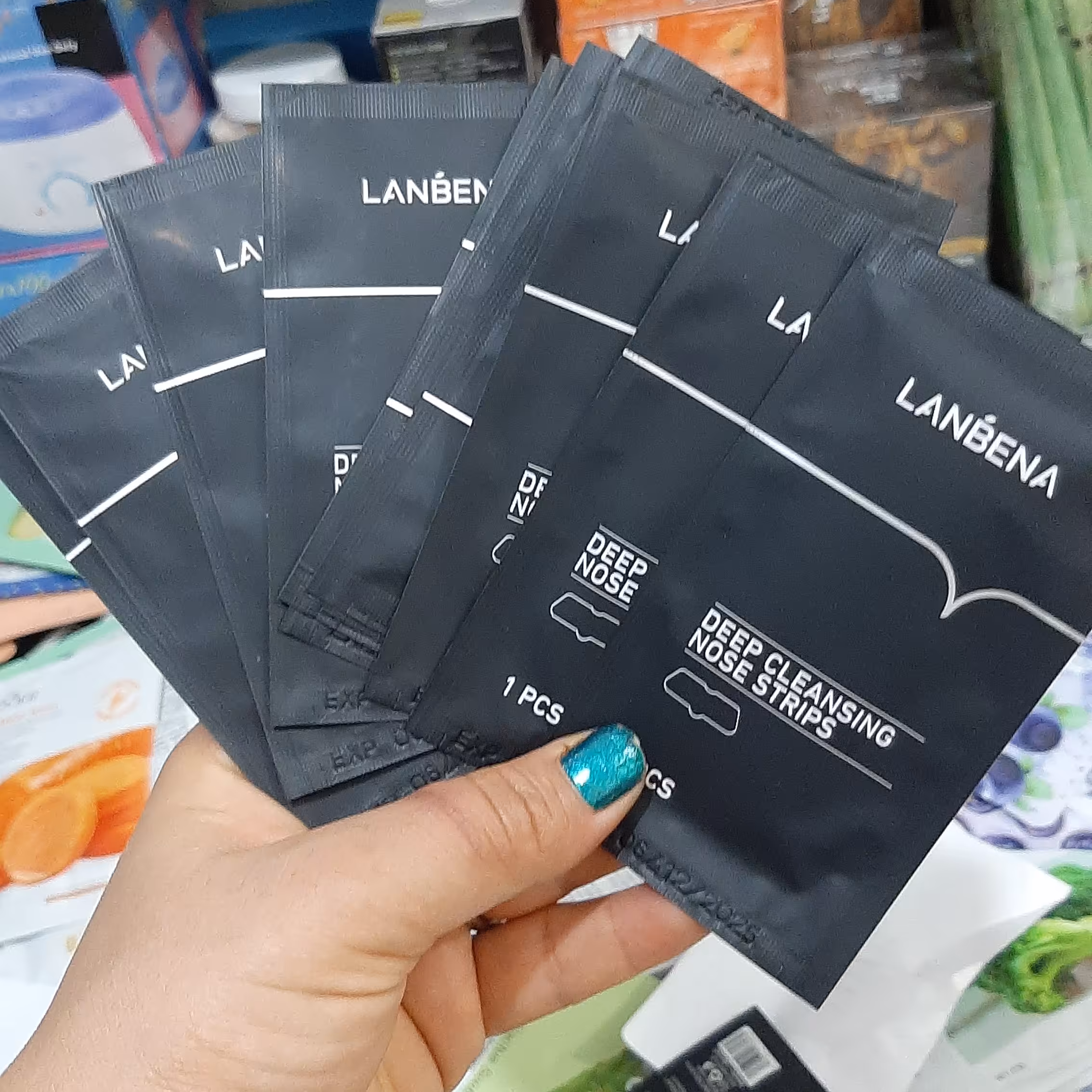 چسب بینی لانبنا لایه بردار فوق قوی بینی و جوشهای سرسیاه بینی 