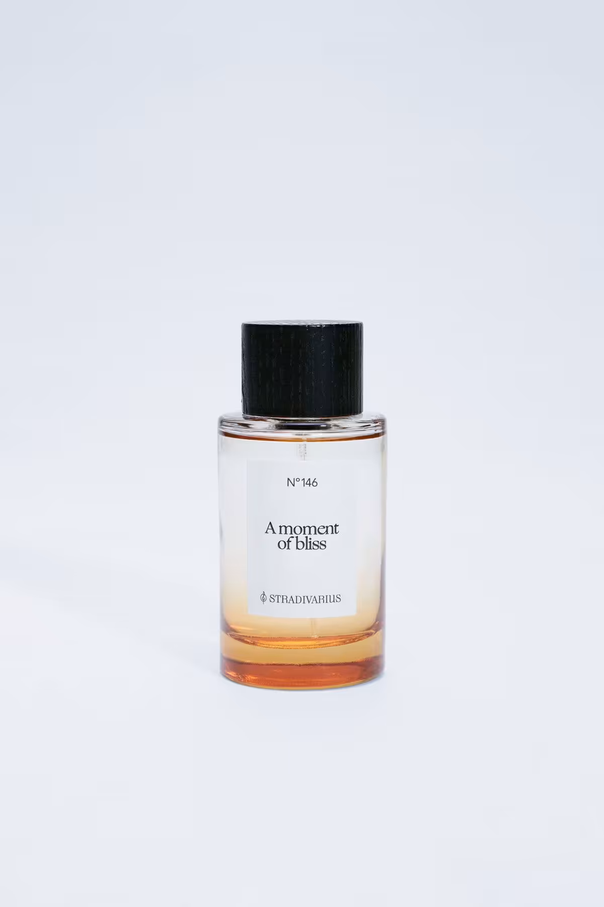 عطر زنانه EAU DE N. 146 لحظه سعادت 100 میل Stradivarius