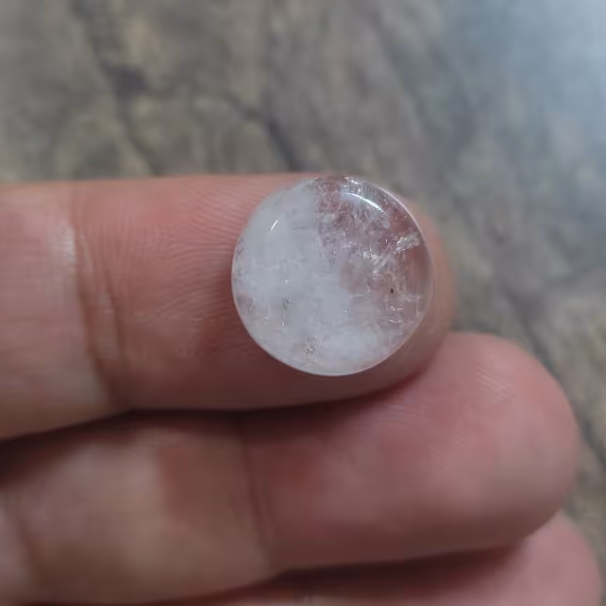 نگین در یخی طبیعی با بهترین پولیش 