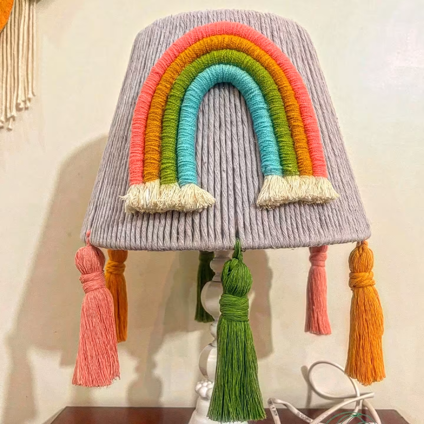 آباژور اتاق کودک