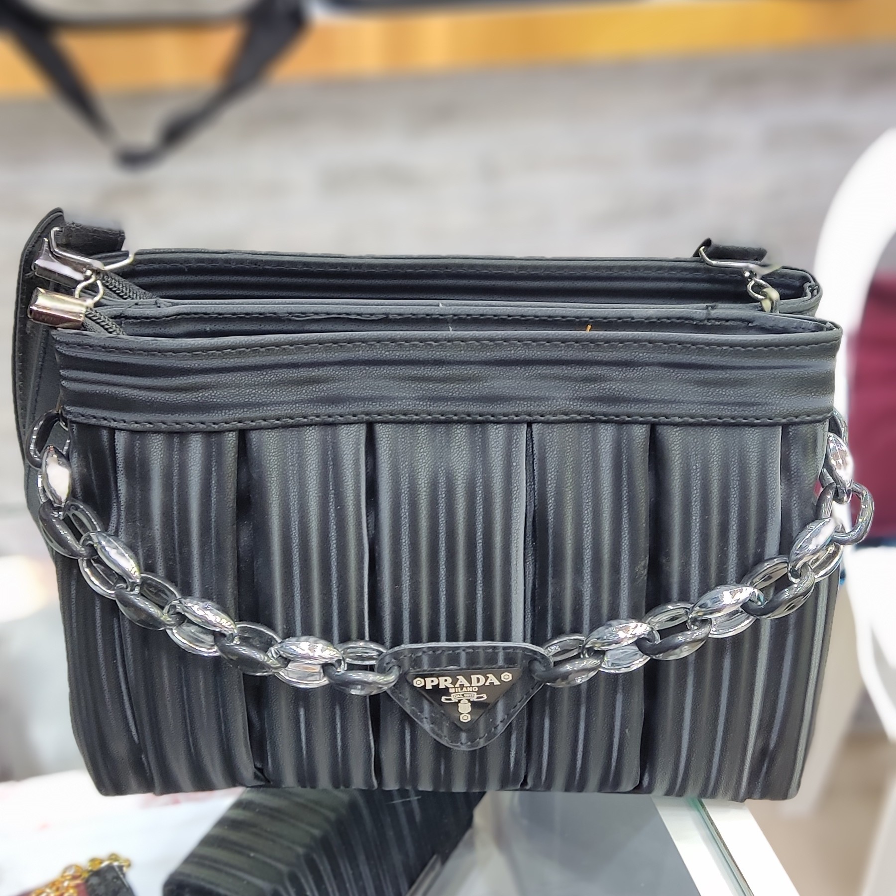 کیف زنانه دستی کد Chain 1