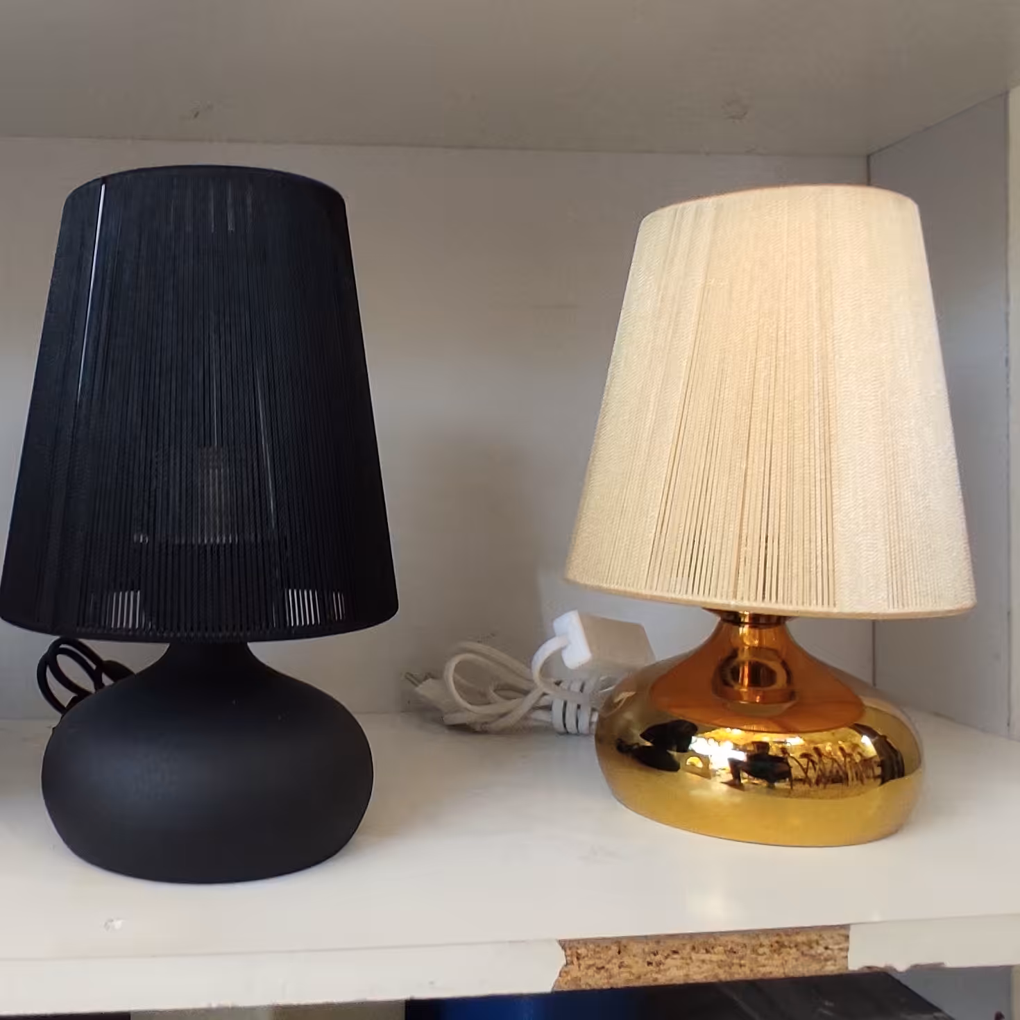 آباژورهای کوچک از جنس فلزباشیلدپارچه ای