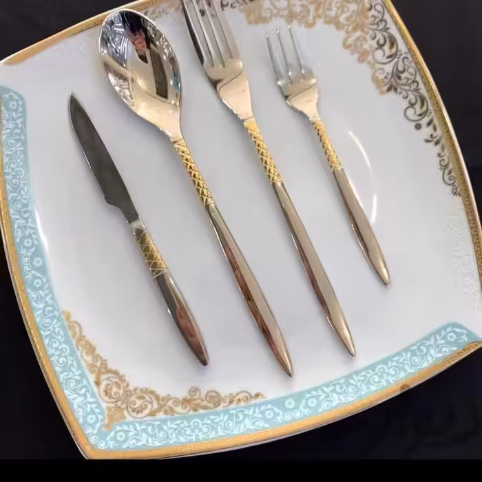 سرویس قاشق چنگال نیمه طلایی 6میل استیل نگیر 120پارچه دهانه اروپایی (جدید ترین طرح)