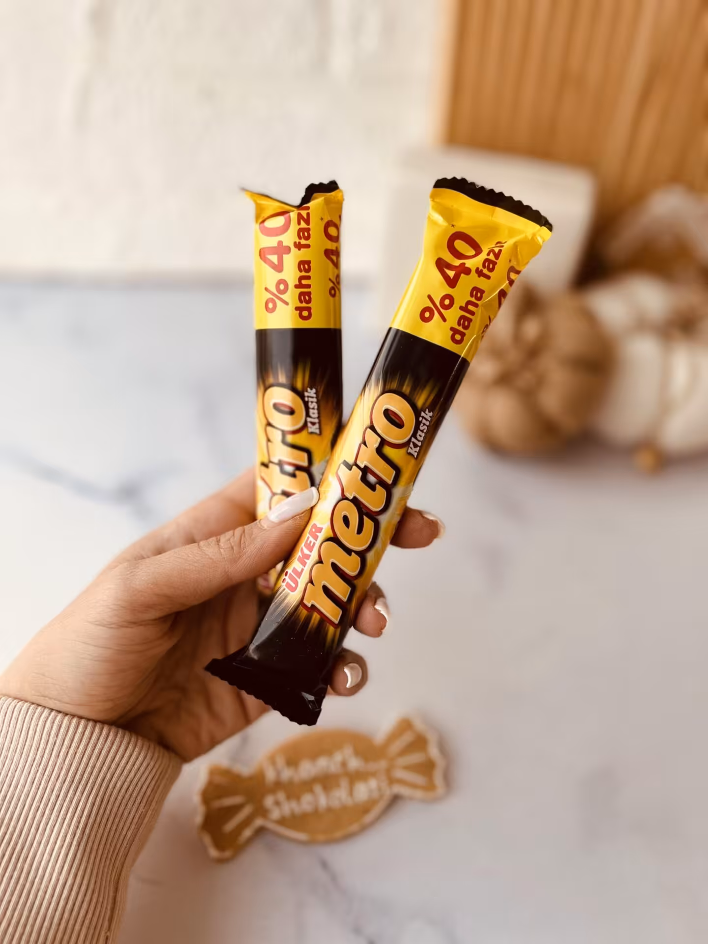 شکلات مترو دوبل metro