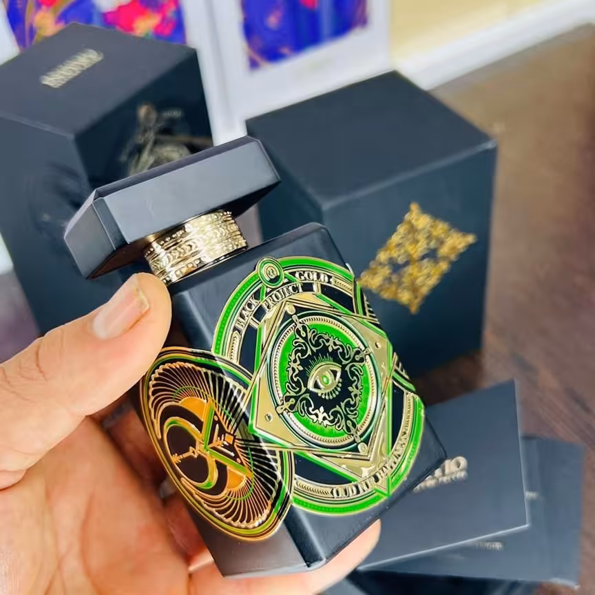 ادکلن اینیشیو  عود فور هپینس هارد باکس امارات 90 میل