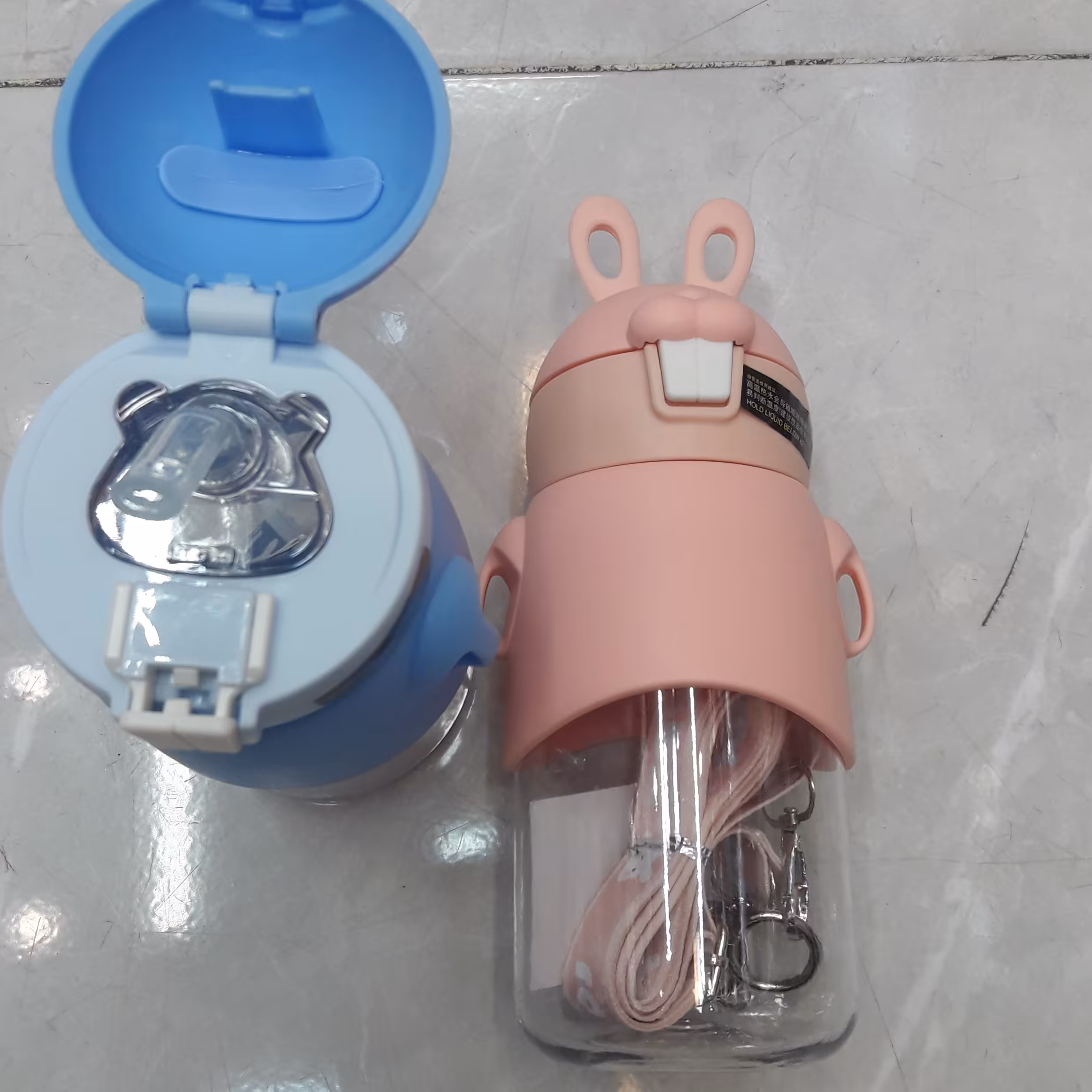 قمقمه خرگوش  مناسب برای تمام مایعات برای نوزادان تا دو یا سه سال کیفیت عالی 