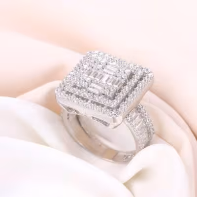 انگشتر نقره مدل امرالدکات درشت و سنگین با روکش طلا سفید کد 15221