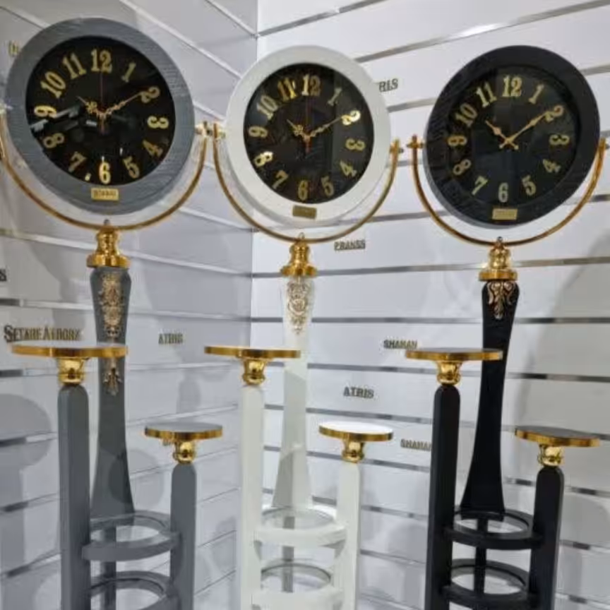 ساعت  تزیینی