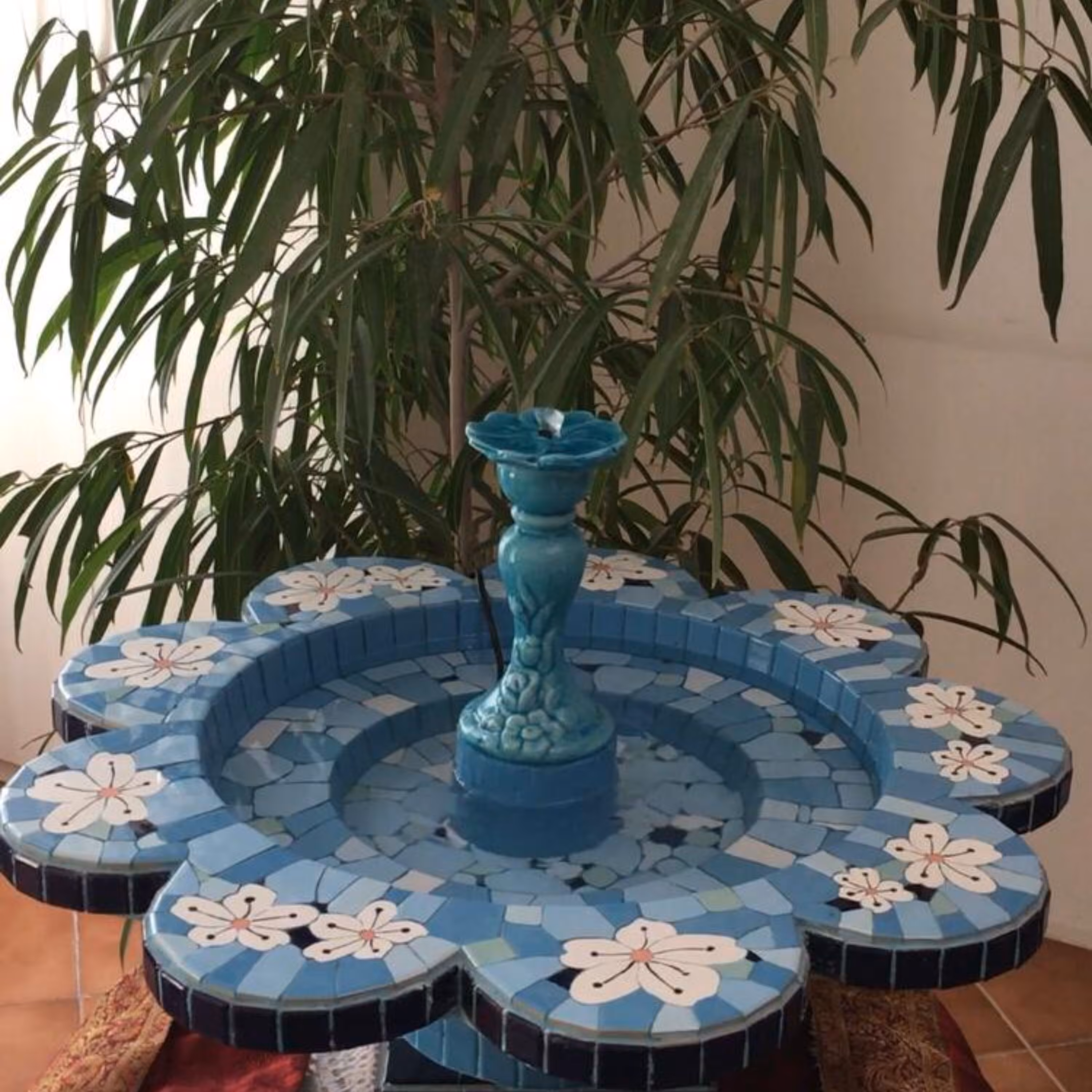 آبنمای کاشی