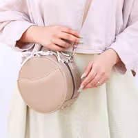 کیف دخترانه کیانا