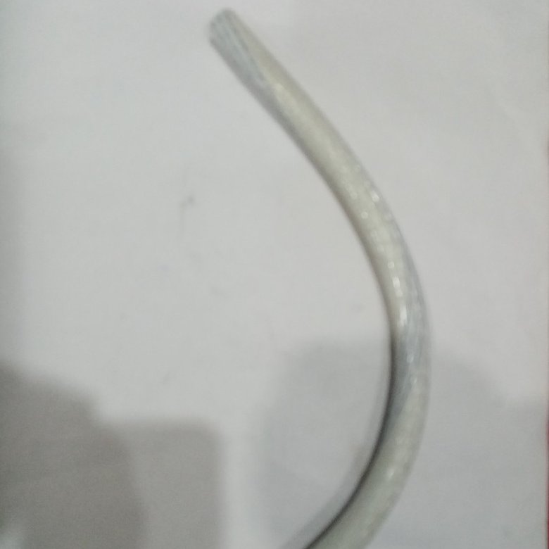 شیلنگ گاز 9 سه لایه سفید ( 4 متری )