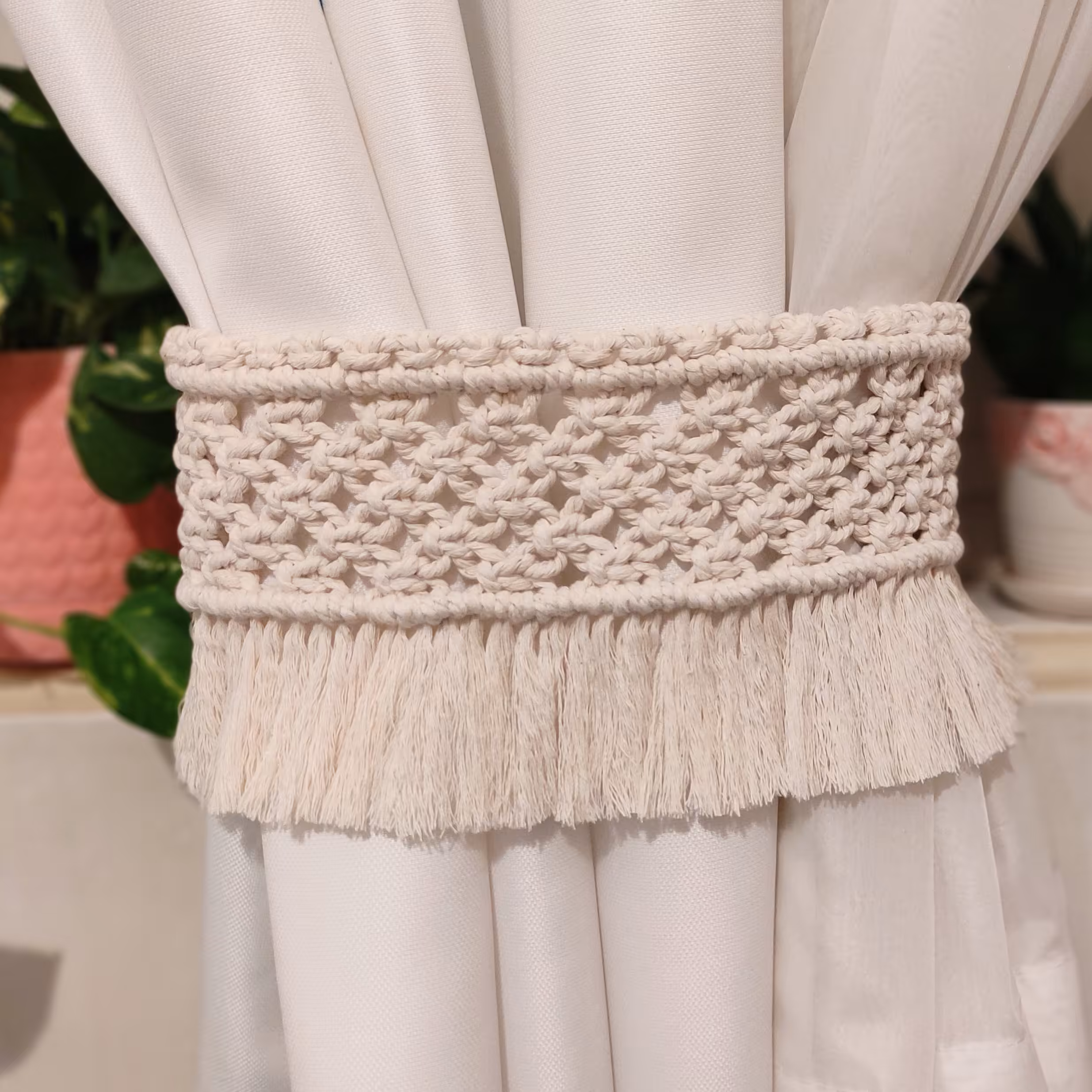 پرده جمع کن مکرومه