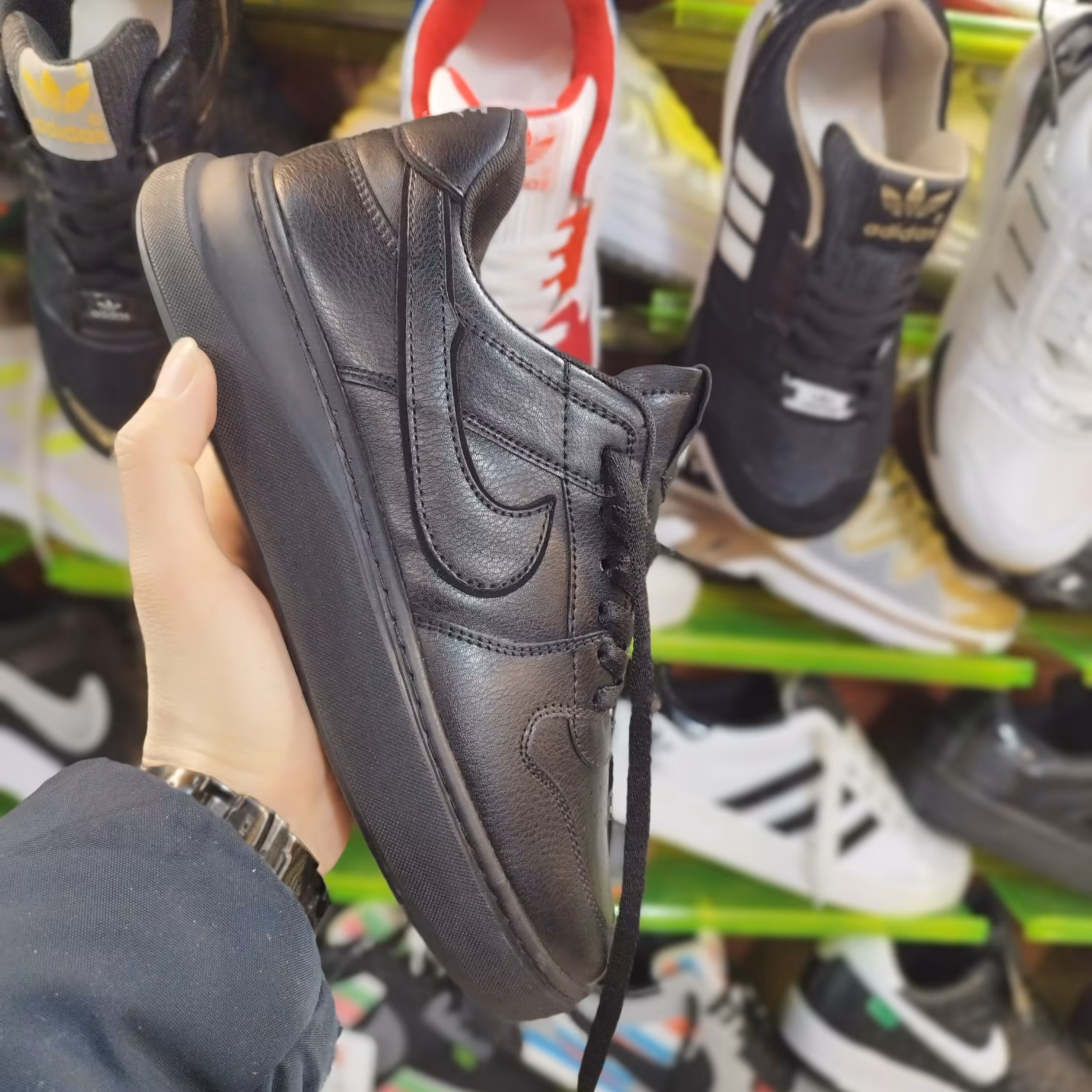 ونس نایک مردانه عمده(8جفت)