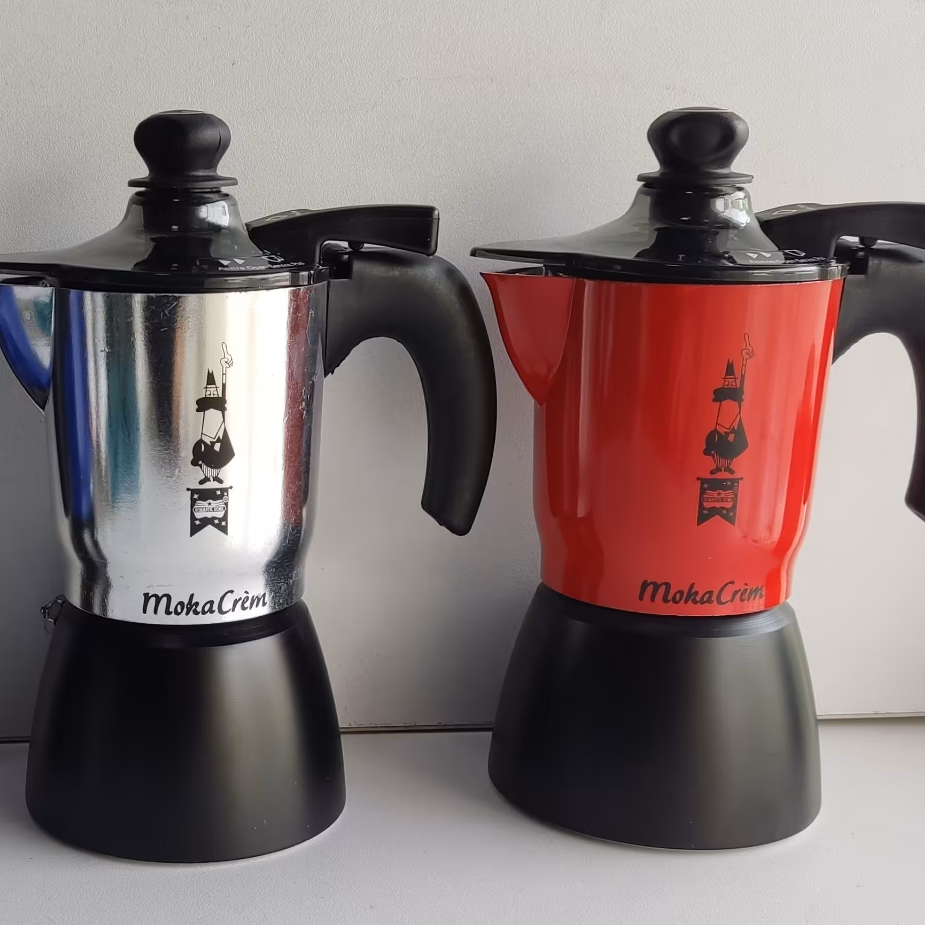 موکاپات رومانتیک سه کپ پمپی خامه ساز