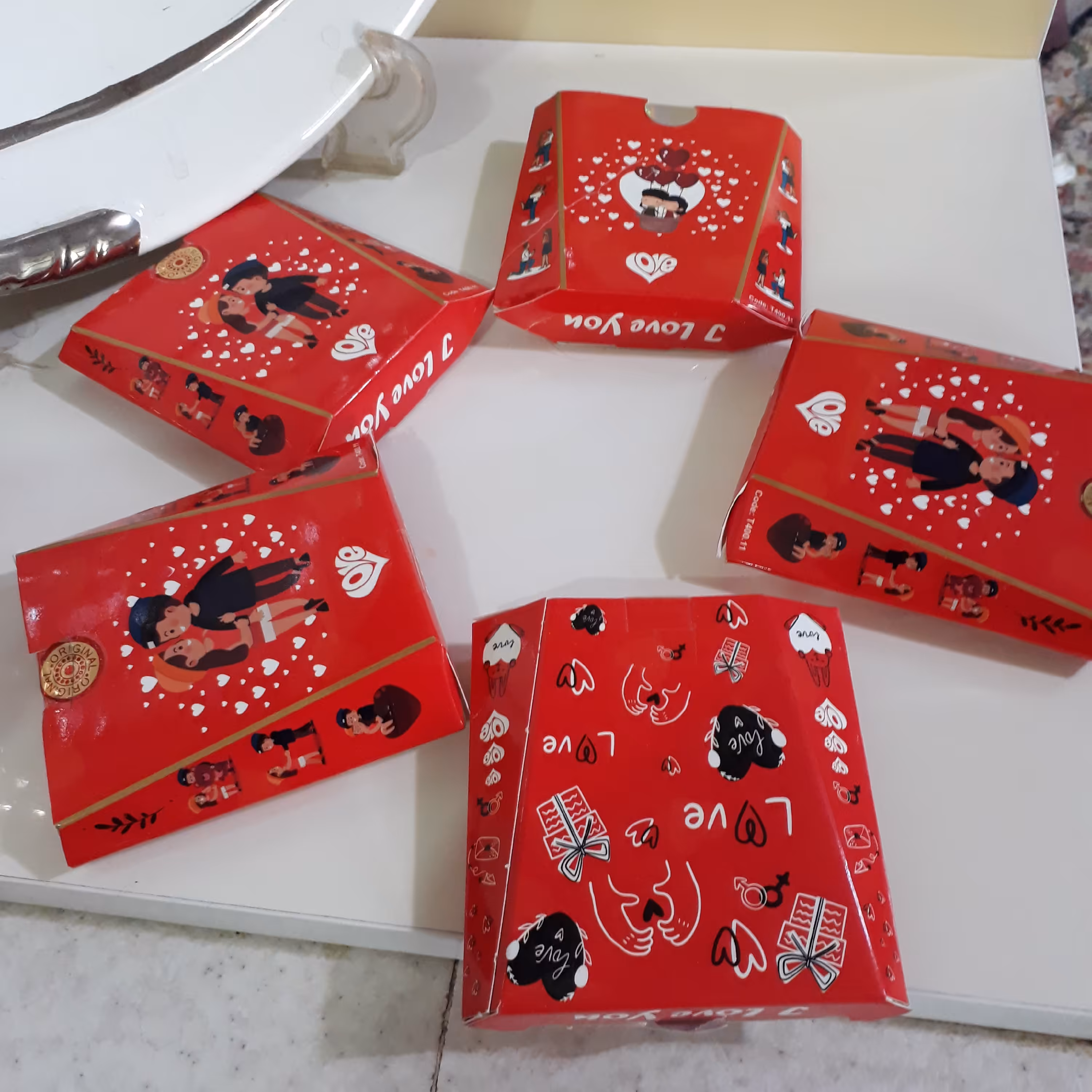 شکلات ولنتاین هدیه بسیار جذاب و زیبا هدیه روز ولنتاین 