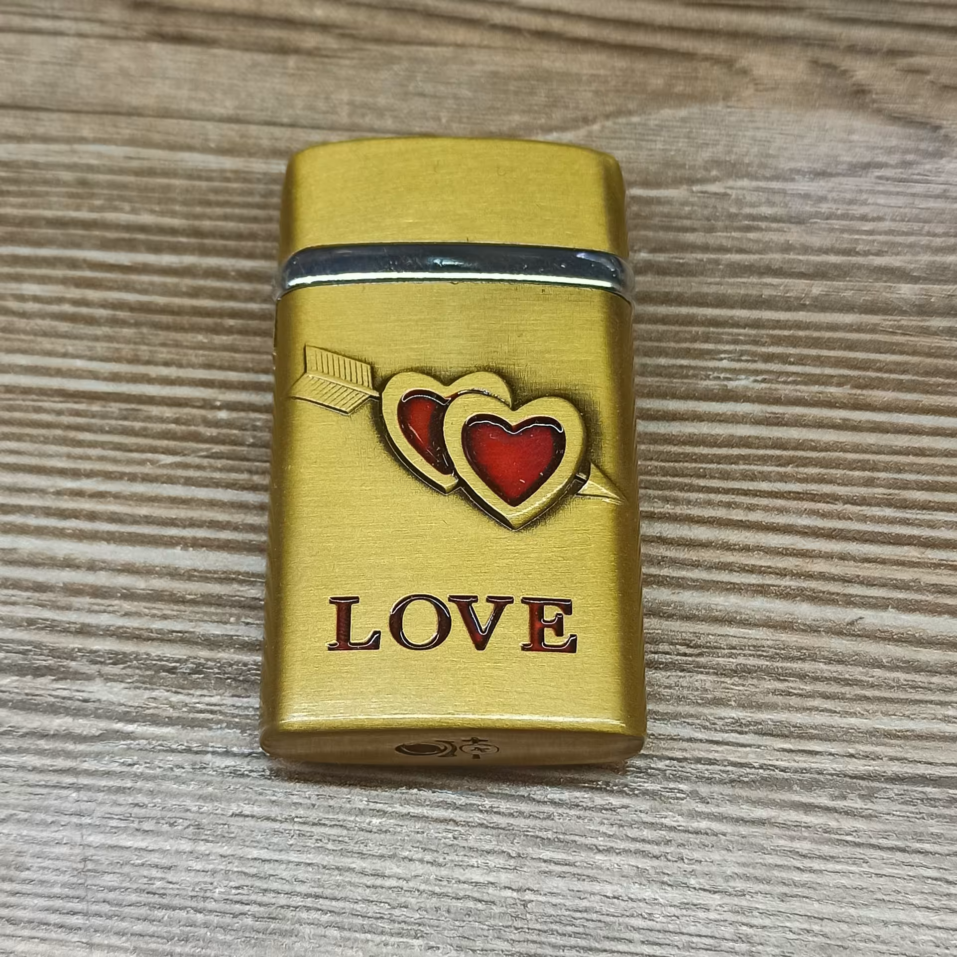 فندک فلزی طرح قلب   گازی   شعله اتمی  در سه رنگ