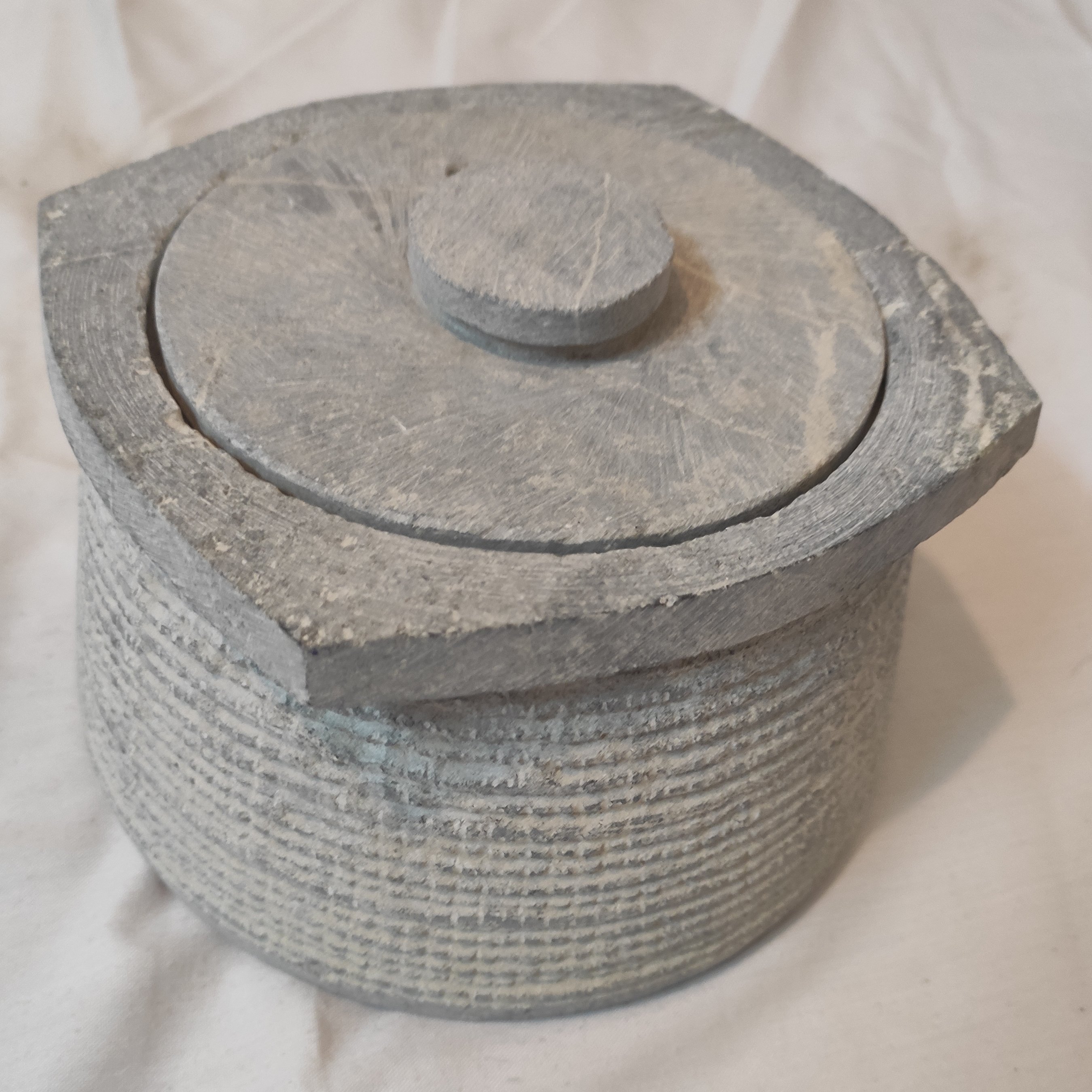 دیگ سنگی دو نفره