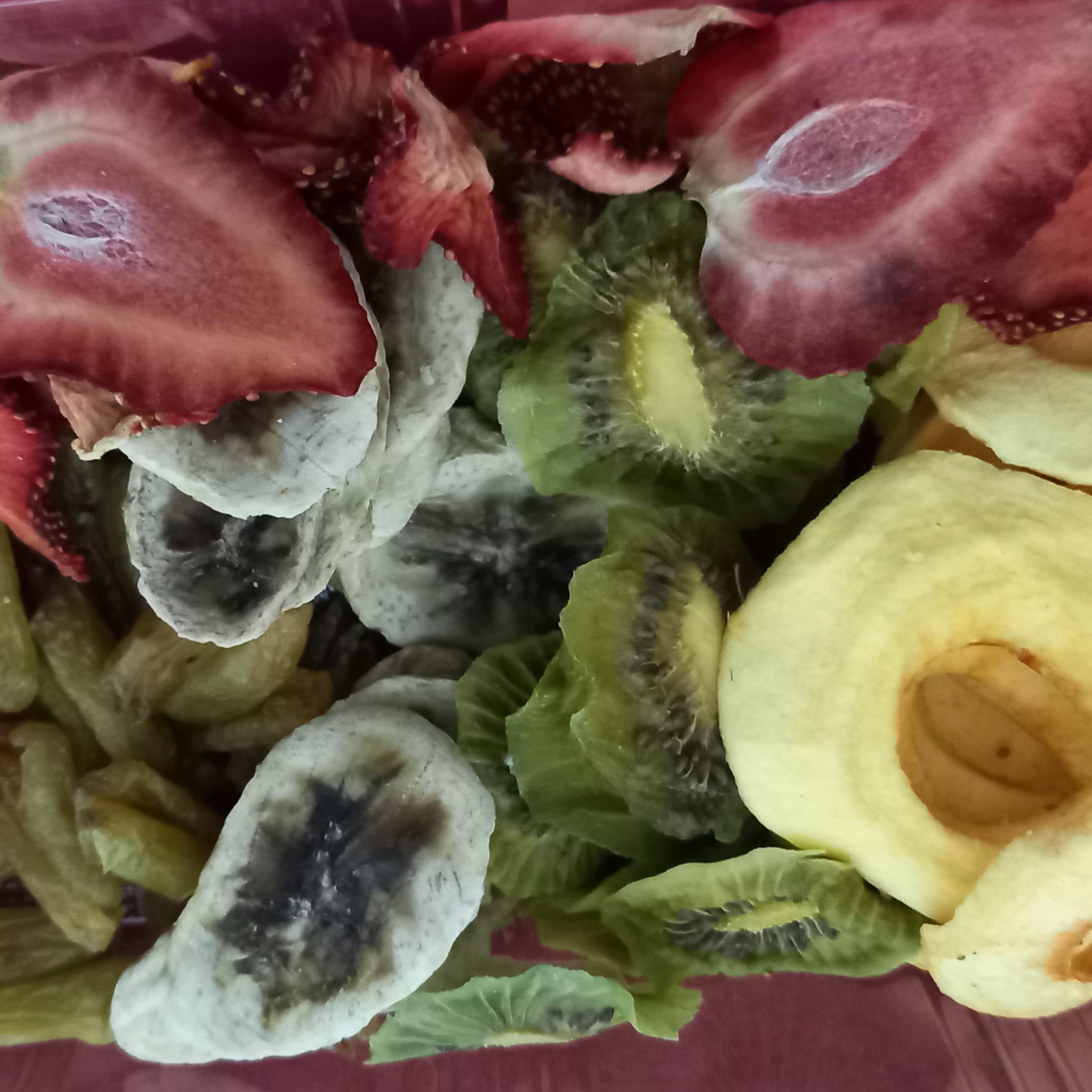 میوه ی خشک خانگی {مخلوط شش میوه} در بسته ی 150 گرمی