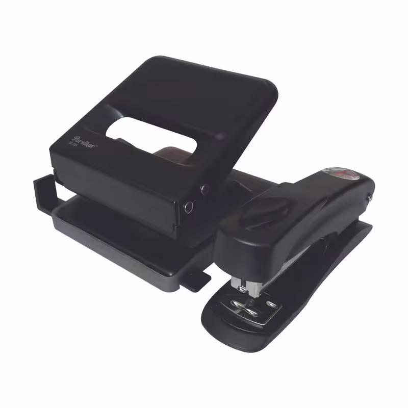 پانچ پارسیکار مدل PW-01 به همراه منگنه