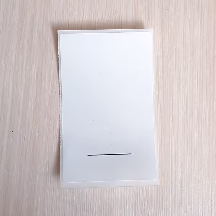 لیبل ضدآب بدون نوشته سایز 5 در 8