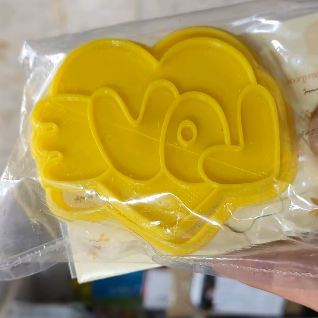 مهر و کاتر  لاو فانتزی زرد ابعاد 5 در 6.5