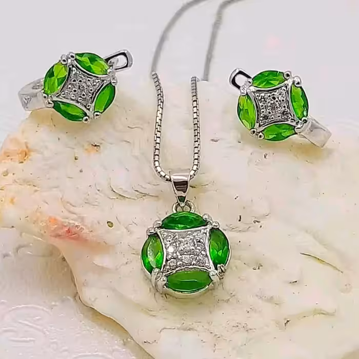 نیم ست نقره جواهر با آبکاری طلا سفید،