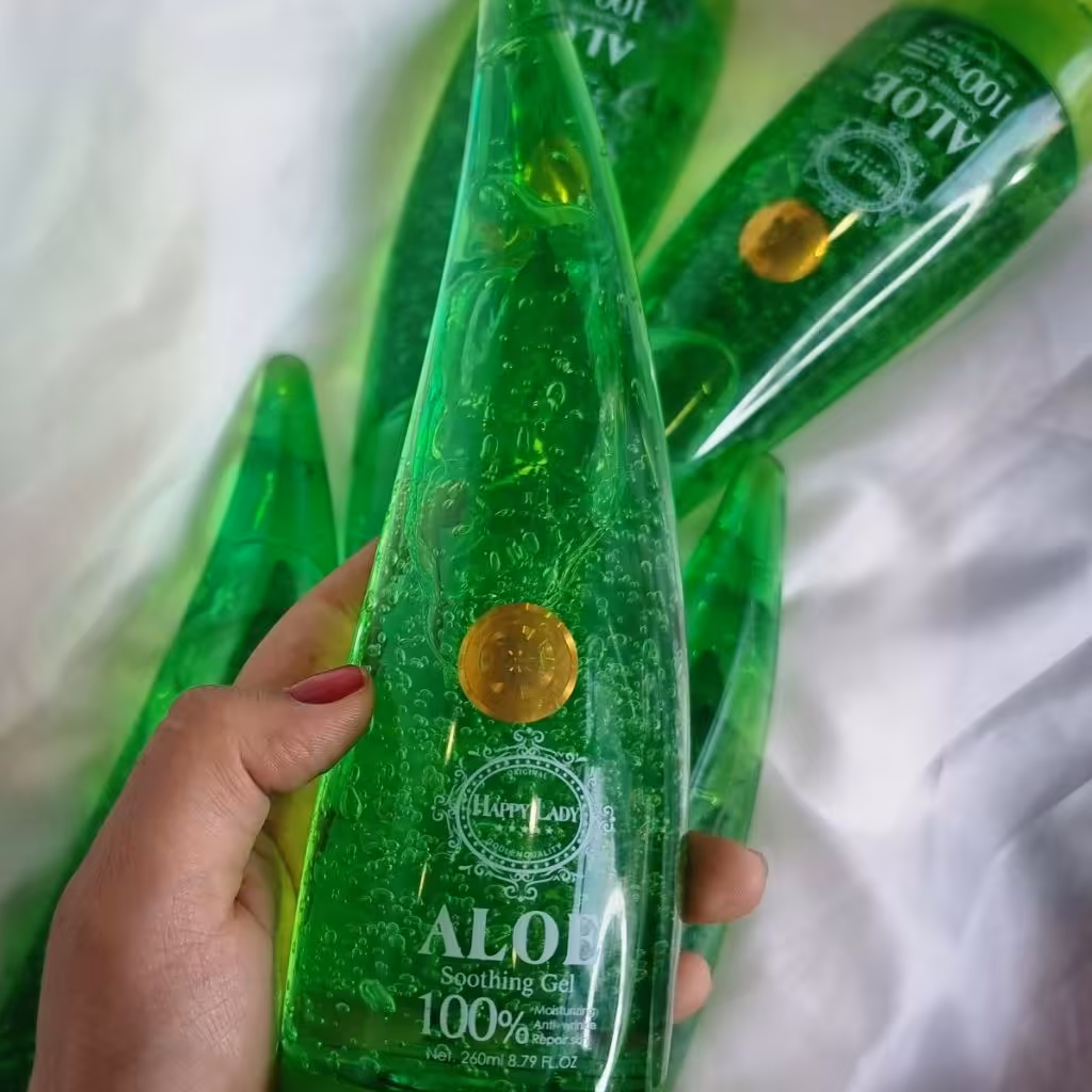 ژل آبرسان شاخکی الوئه ورا  100درصد   260 میل 