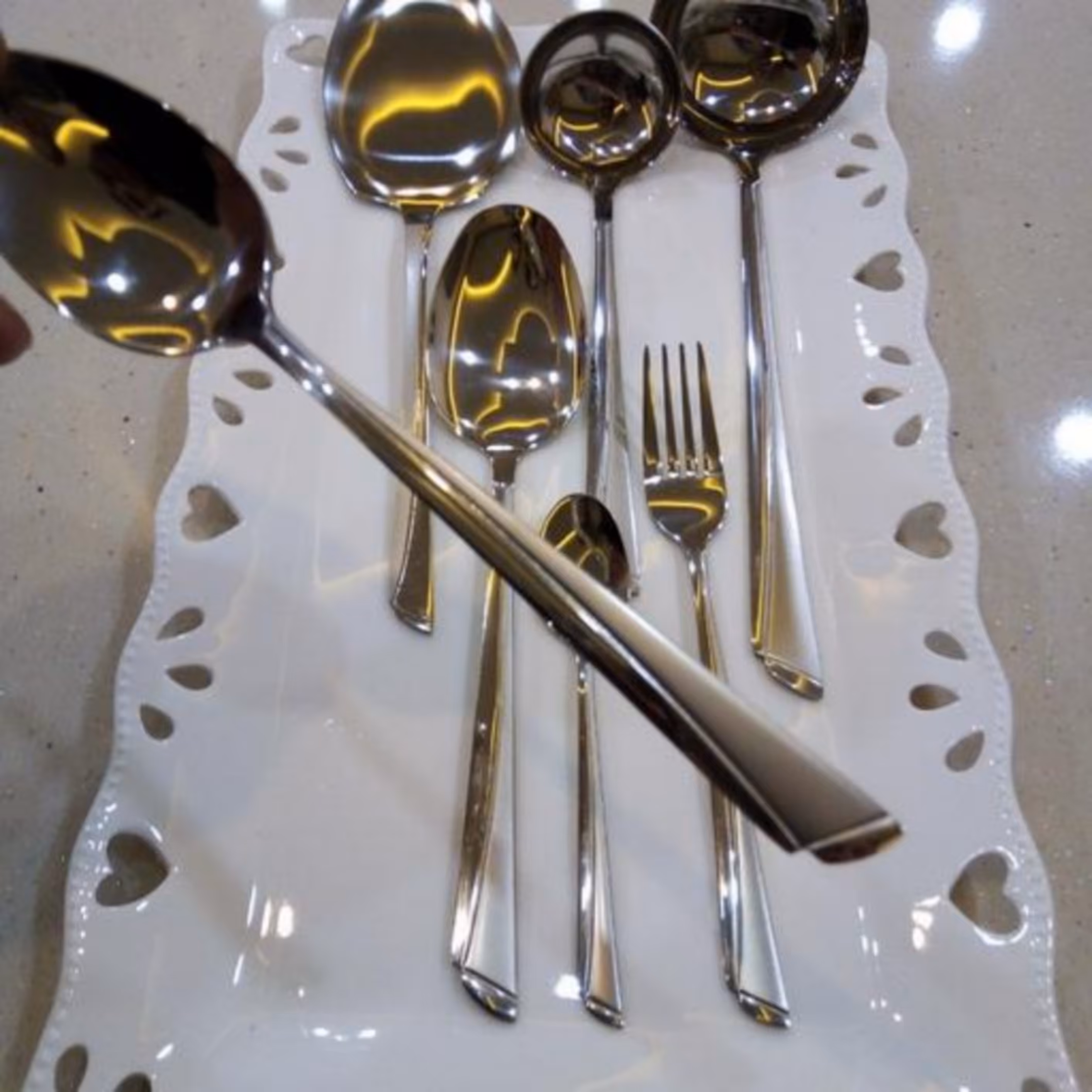 سرویس قاشق و چنگال 24 نفری تمام استیل یونیک آلمان طرح ناخنی با ارسال رایگان