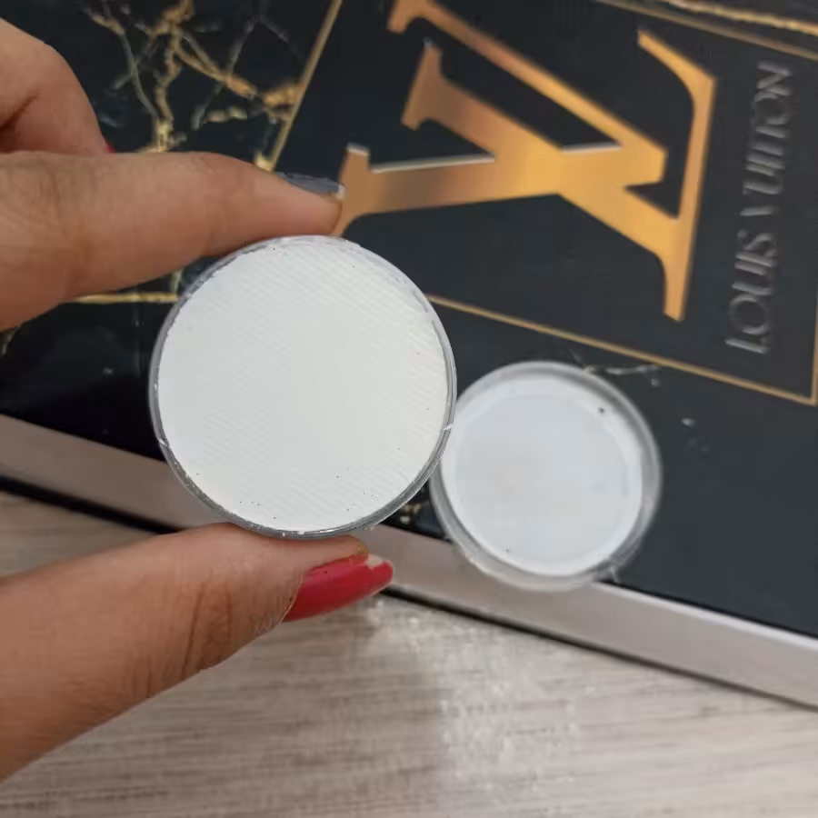 آکوا در رنگهای مختلف مناسب چشم و ابرو بانوی خاص 