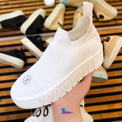 کفش کتانی بافتی. کیفیت عالی