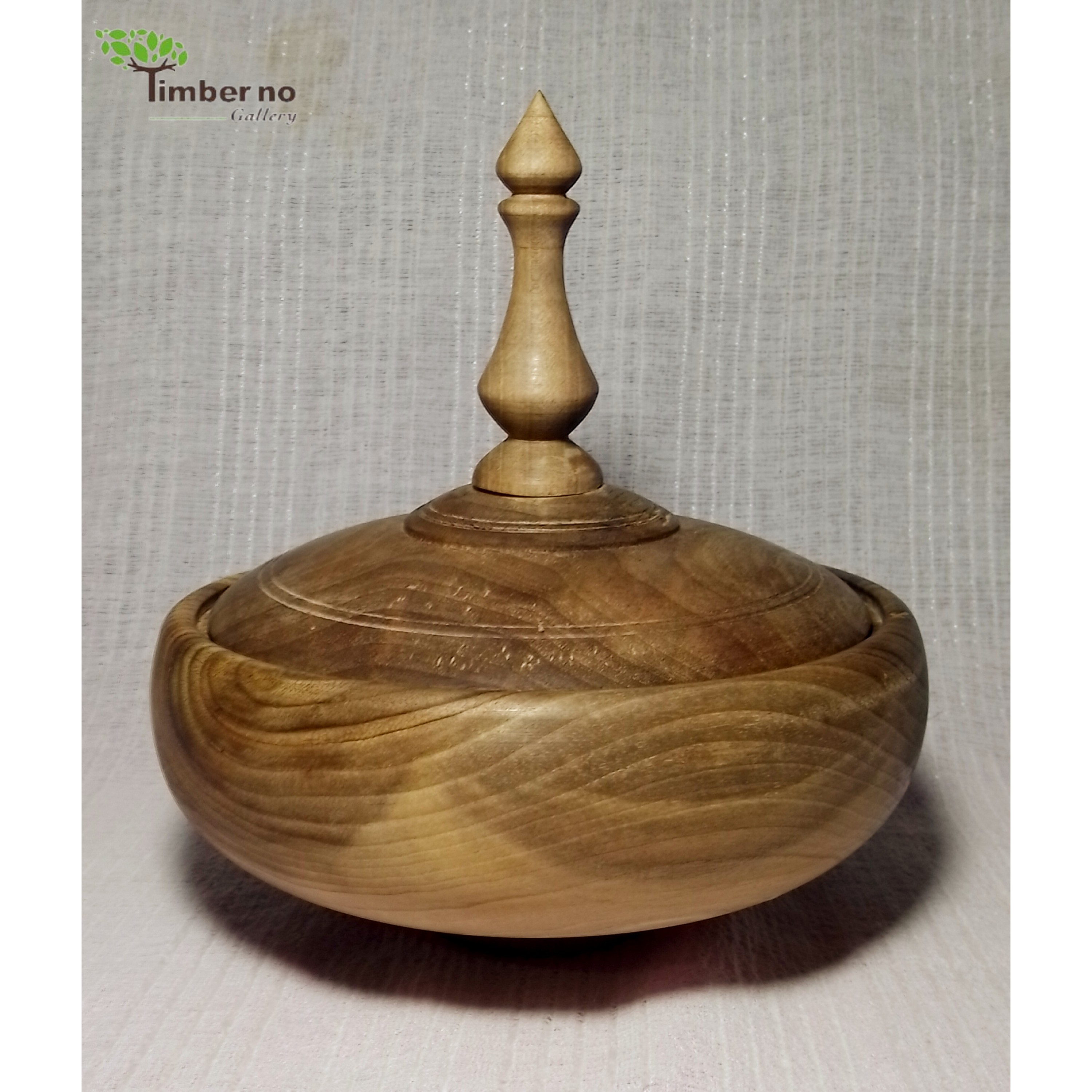 شکلات خوری چوبی
