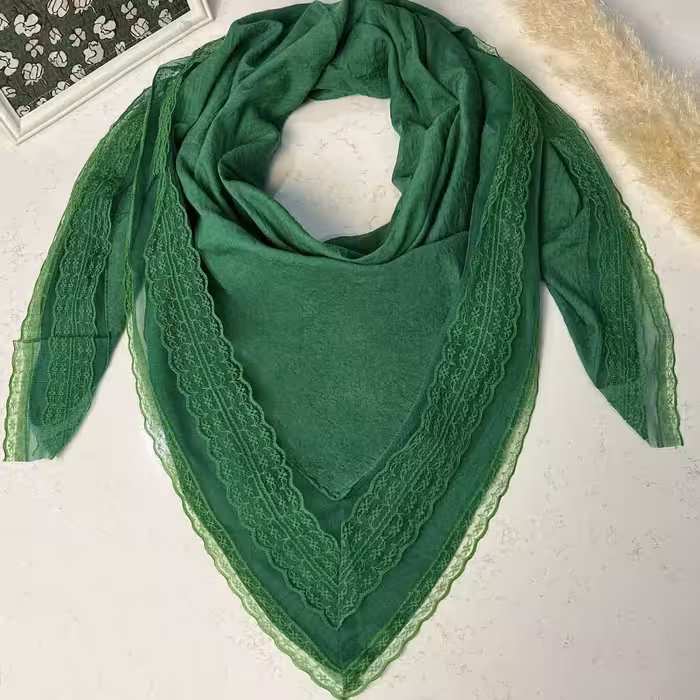 روسری زنانه ودخترانه نخ پنبه گیپور دار قواره 140 سبک و خنک  و بسیار نرم لطیف رنگ سبز (ارسال رایگان)