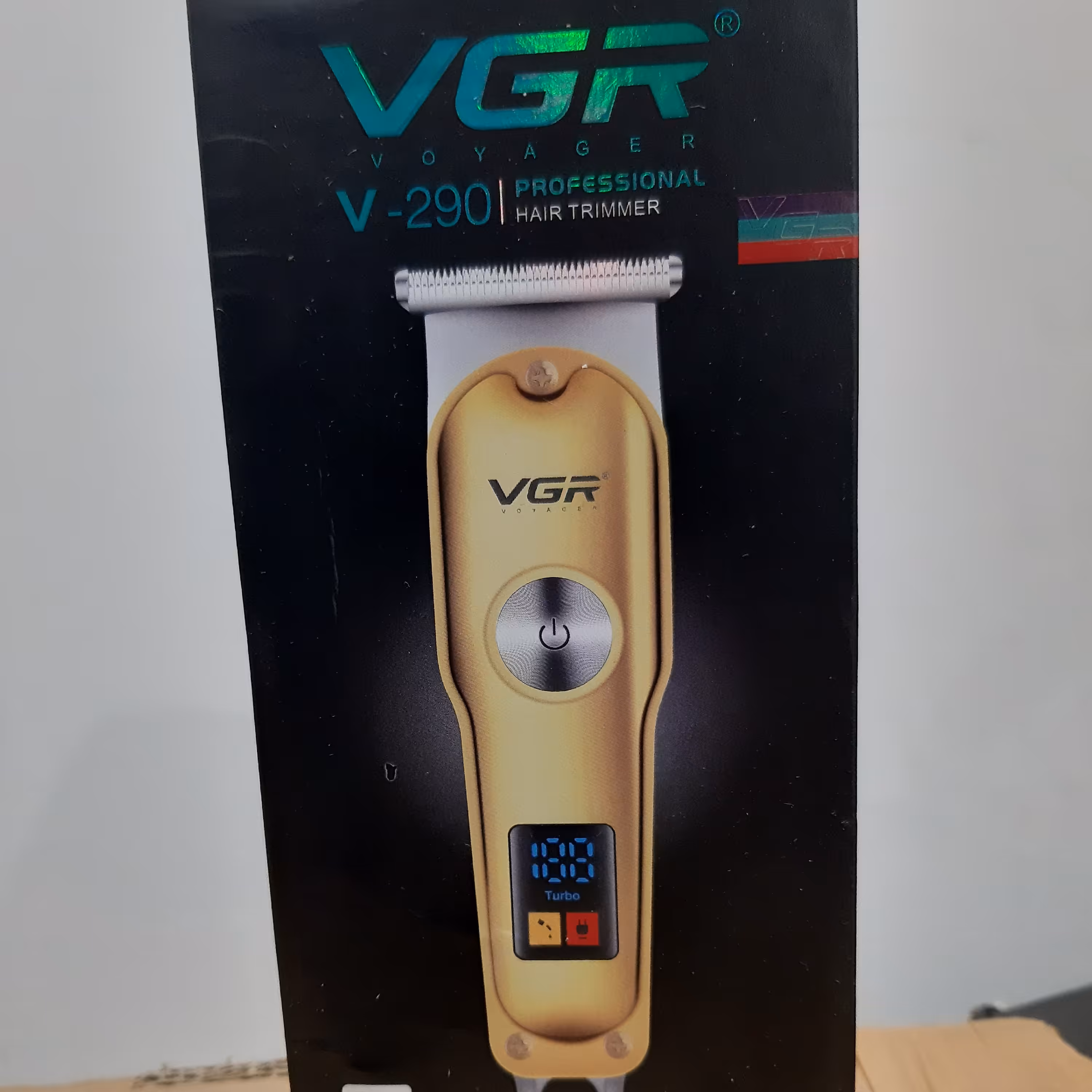 ماشین اصلاح  با کیفیت وی جی ار VGR مدل V-290 با ارسال رایگان 