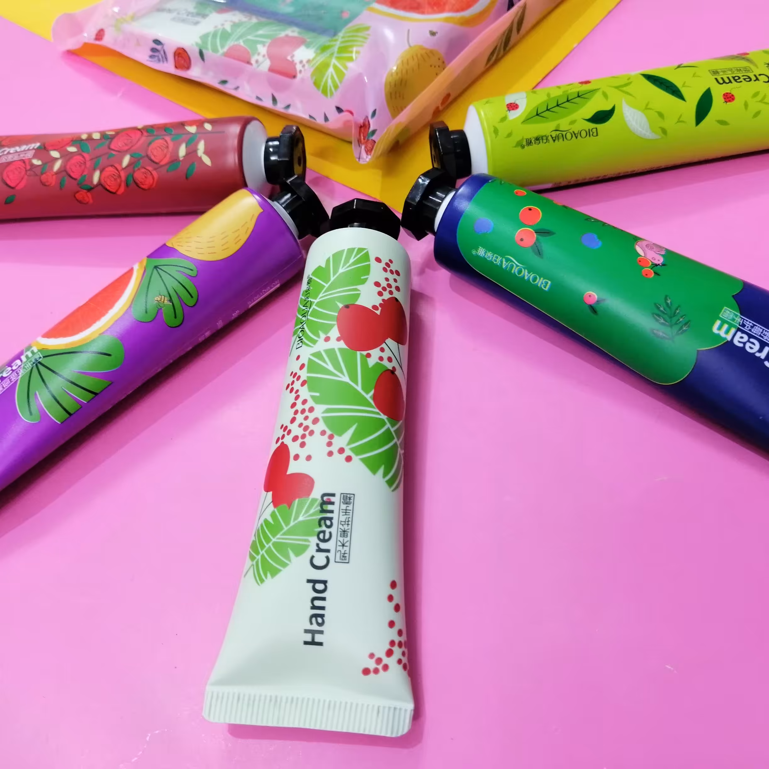 کرم مرطوب کننده و آبرسان گیاهی اورجینال