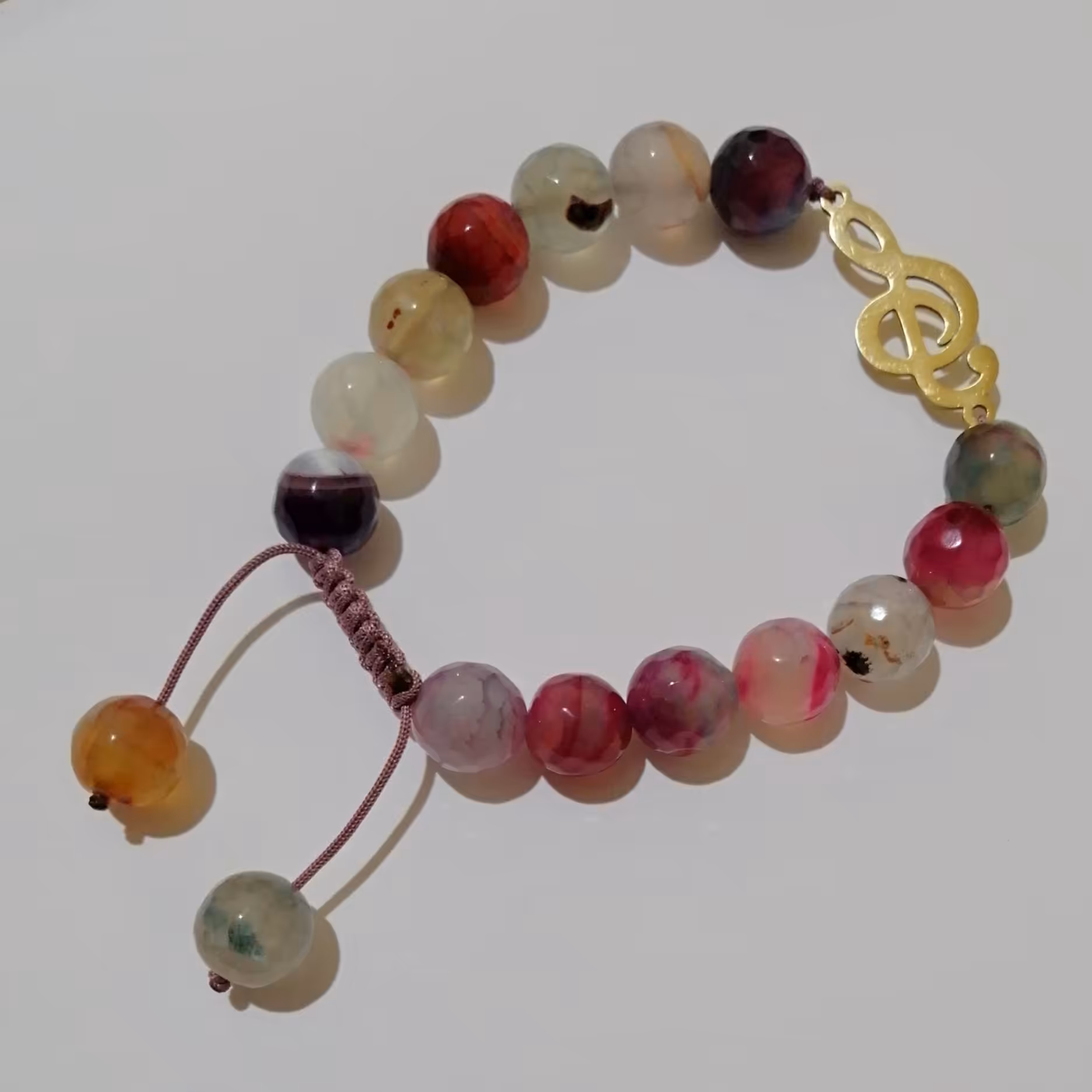 دستبند زیبای سنگ عقیق ماداگاسکار 