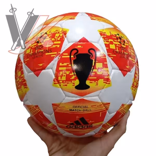 توپ فوتبال سایز 5 دوختی چمپیونزلیگ قرمز کد 1901027