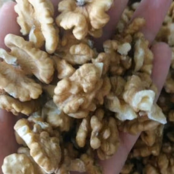 مغز گردو سفید اعلا ایرانی400گرمی