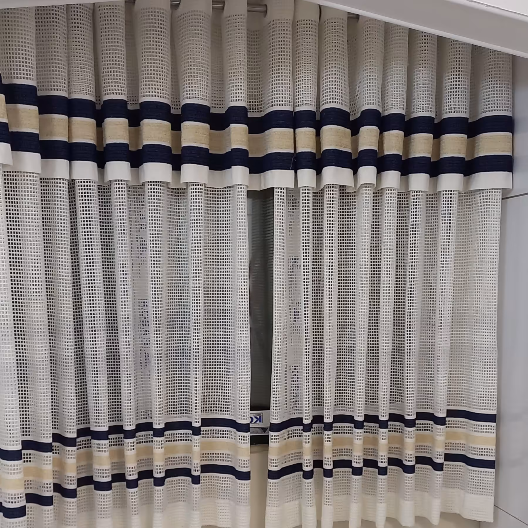 پرده اتاق خواب پانچ