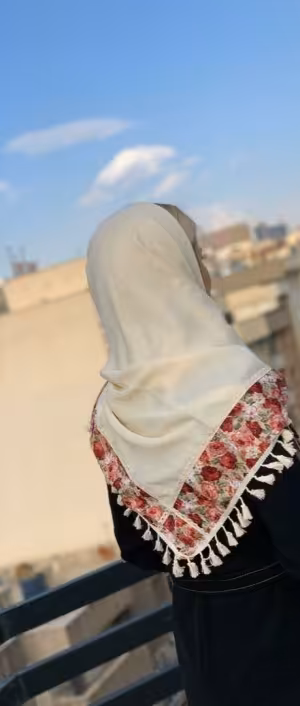 روسری لبه دار