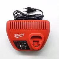 شارژر باتریهای 12ولت میلواکی اورجینال