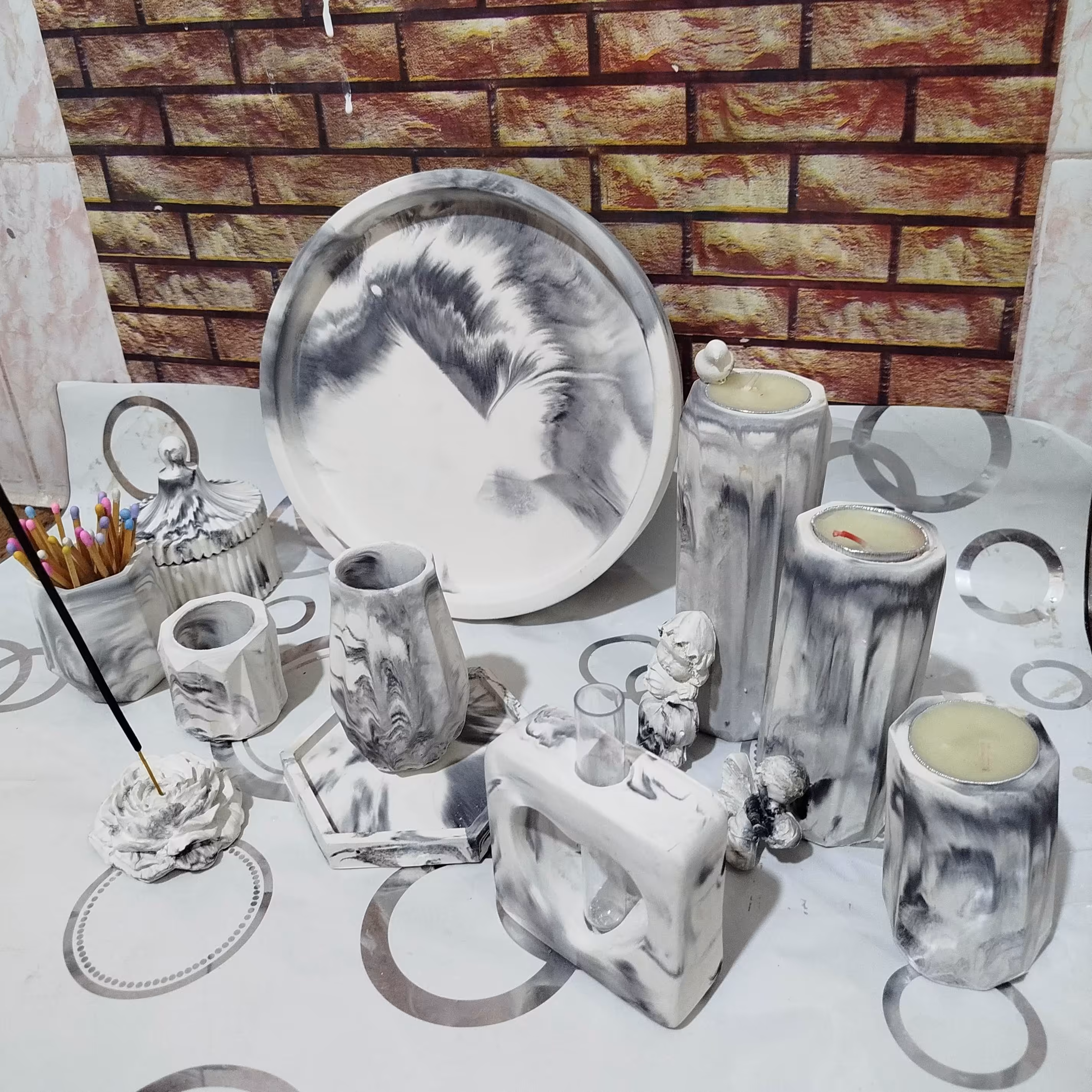 18 تیکه اکسسوری سنگی مخصوص دکور و هدیه