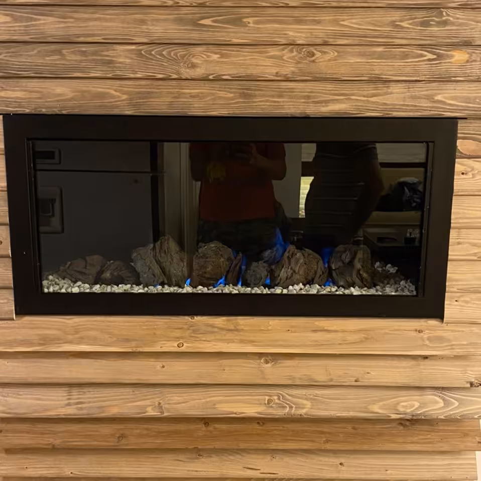 شومینه گازی قاب 5 سانتی ابعاد 100 در 45 کوره مثلثی