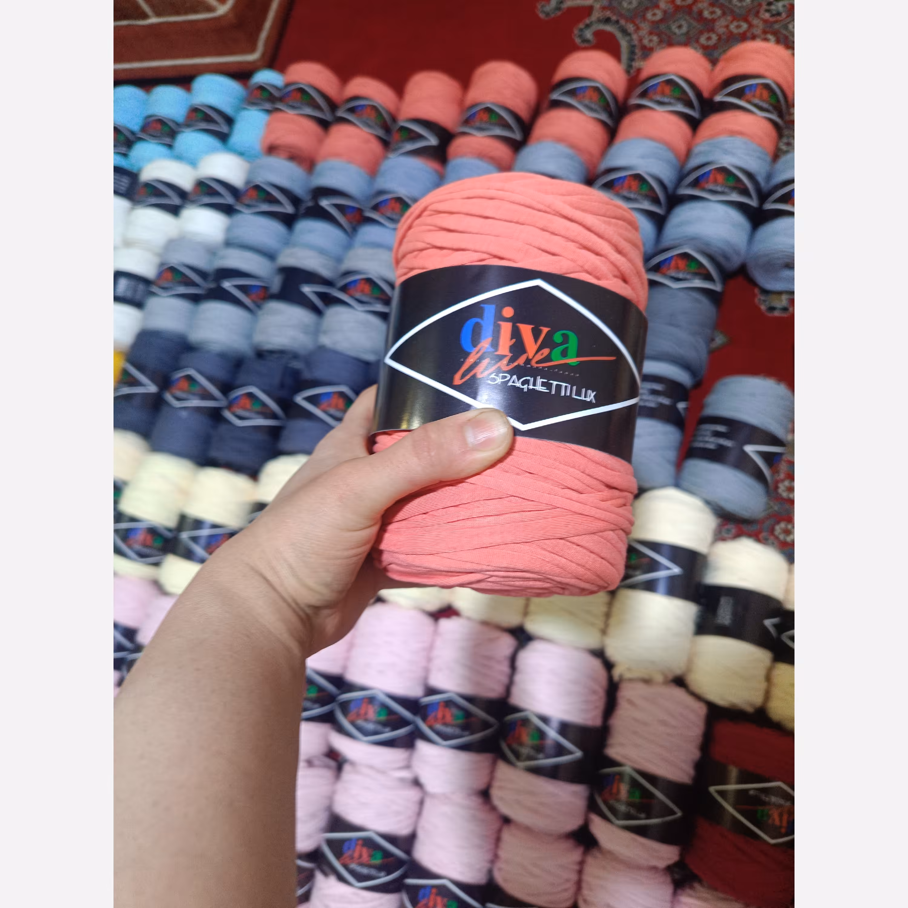 تریکو دیوارنگ گلبهی550 گرمی مخصوص بافت کیف سبدهای کوچک و بزرگ و...  