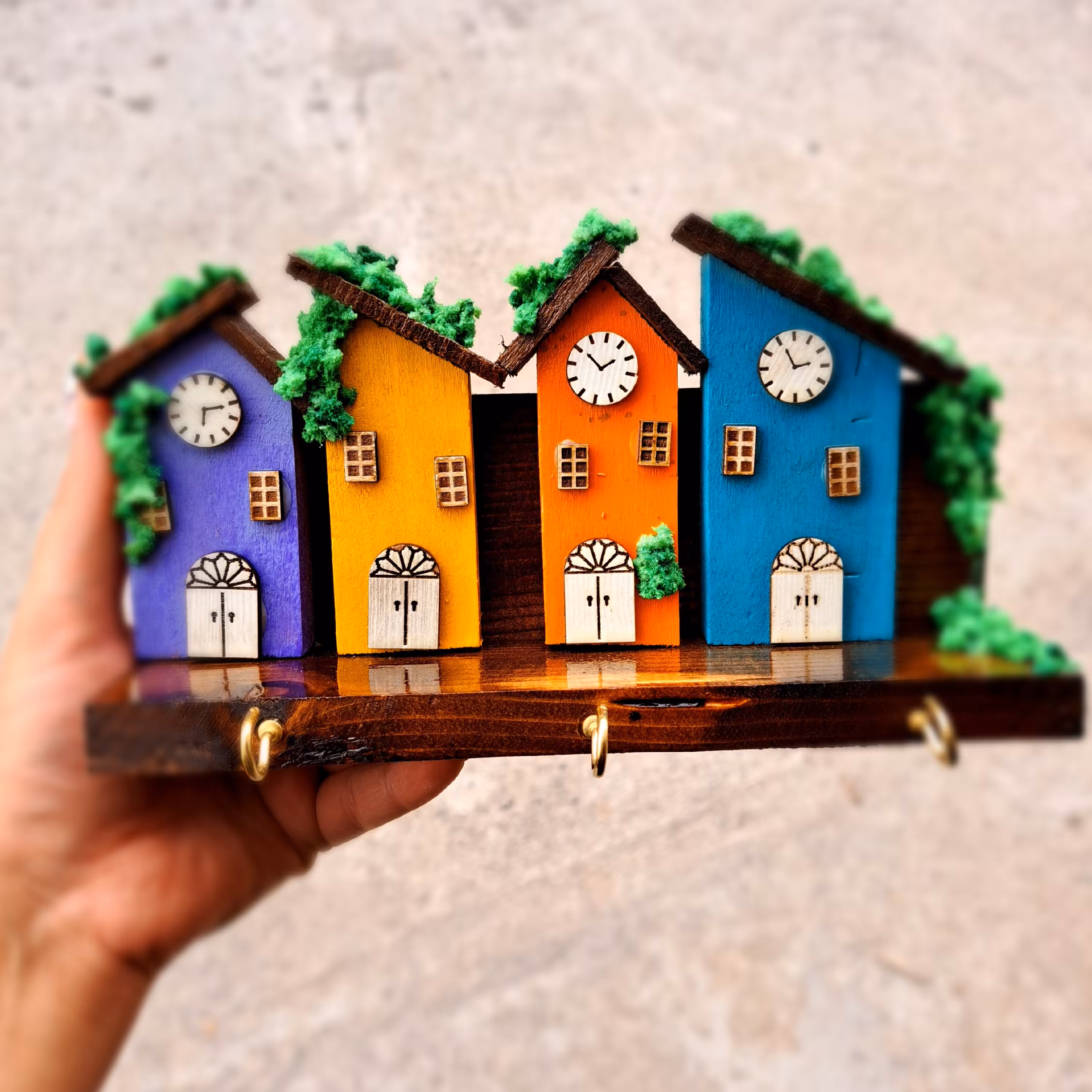 جاکلیدی دیواری خونه به خونه (پس کرایه )هزینه ارسال درب محل