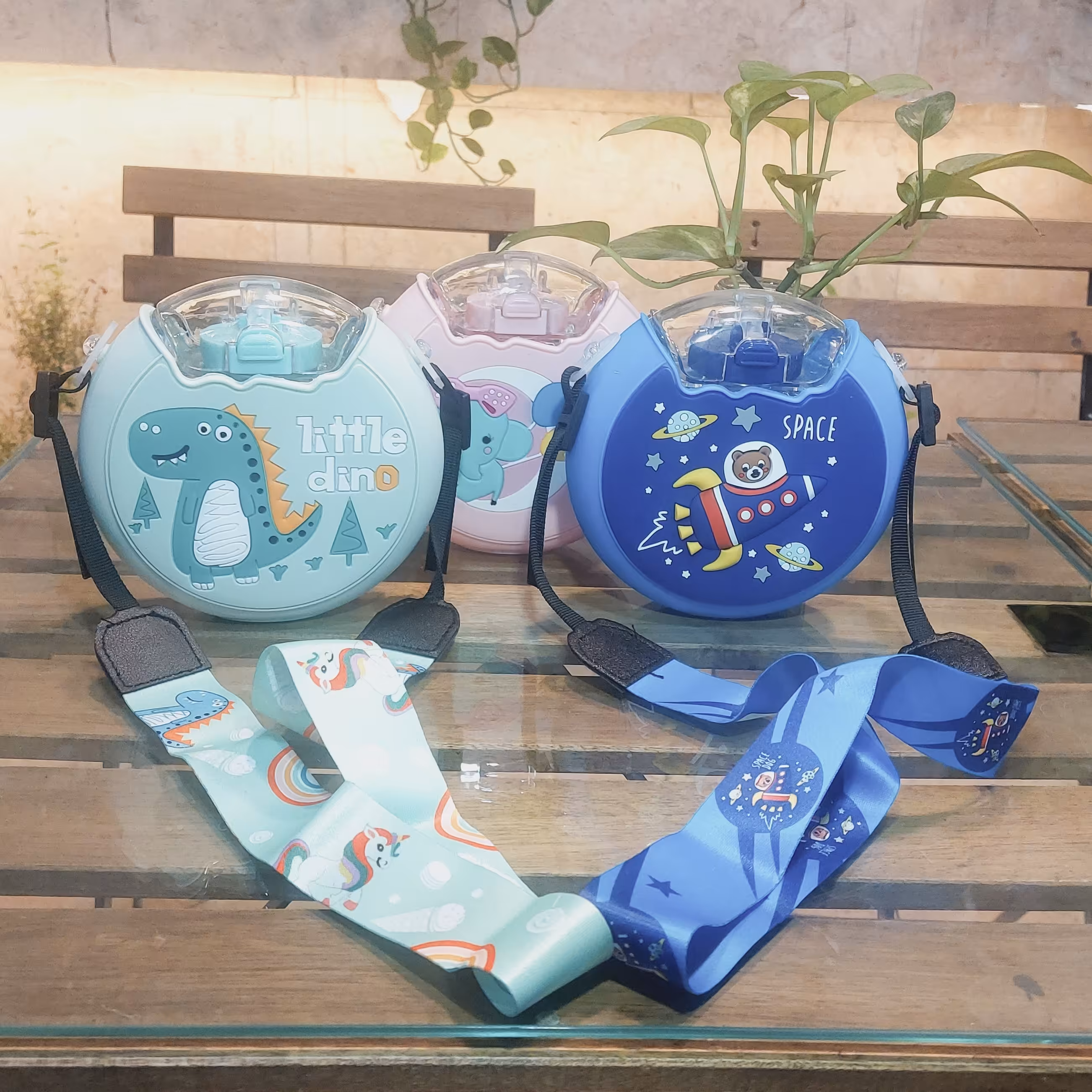 قمقمه آب بچگانه