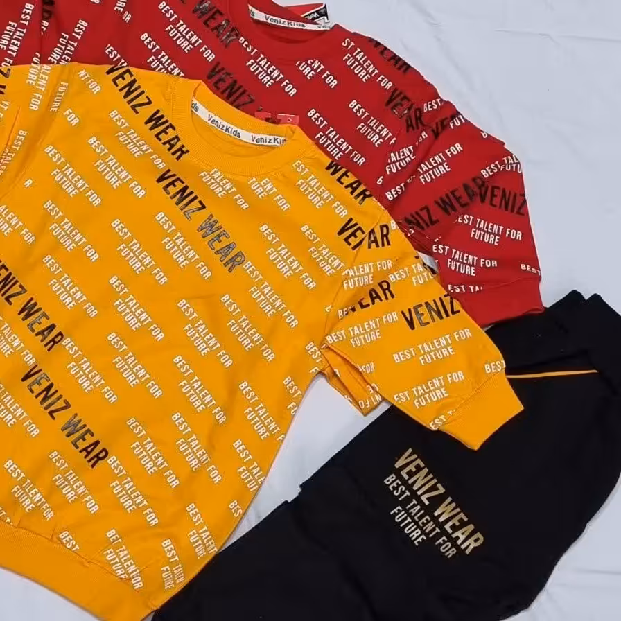 بلوز و شلوار پسرونه طرح نوشته