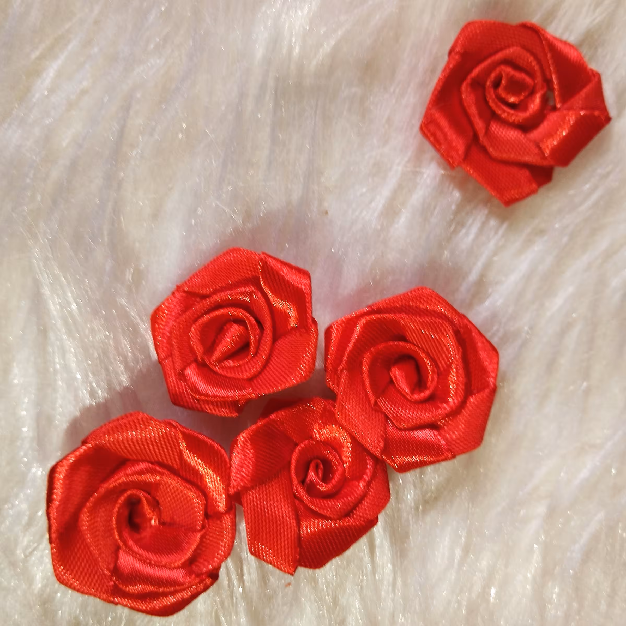 گل ساتنی (قیمت برای 5 عدد)
