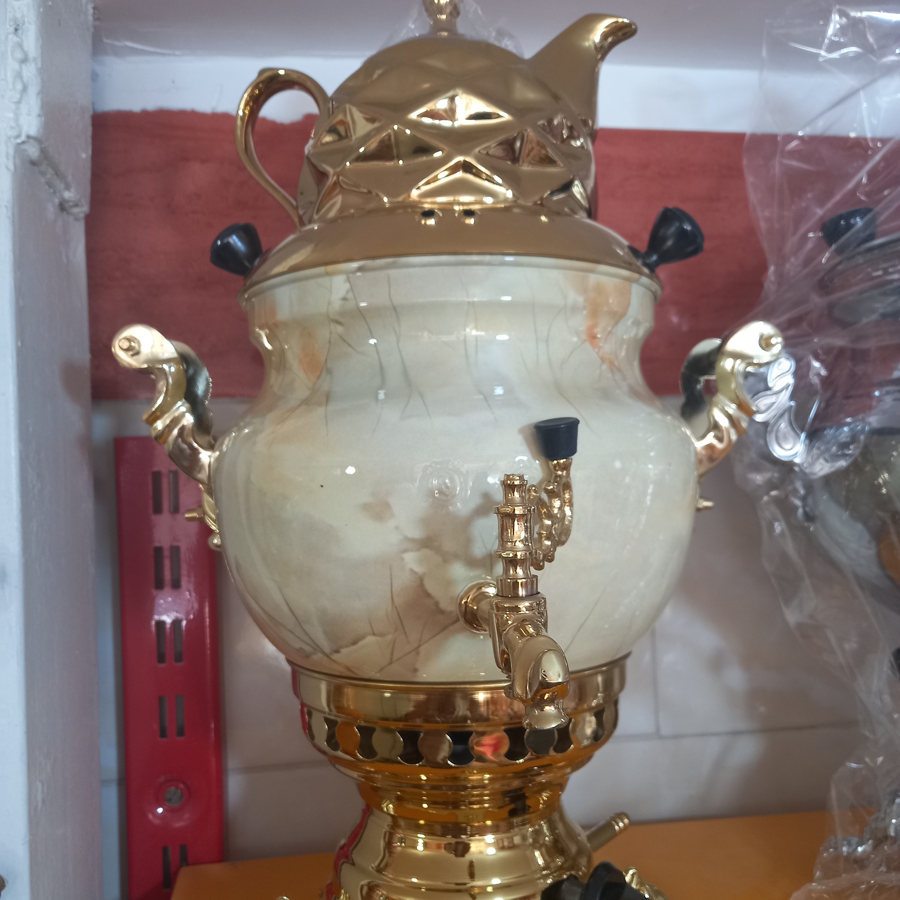 سماور گازی مرمر  قوری طلایی