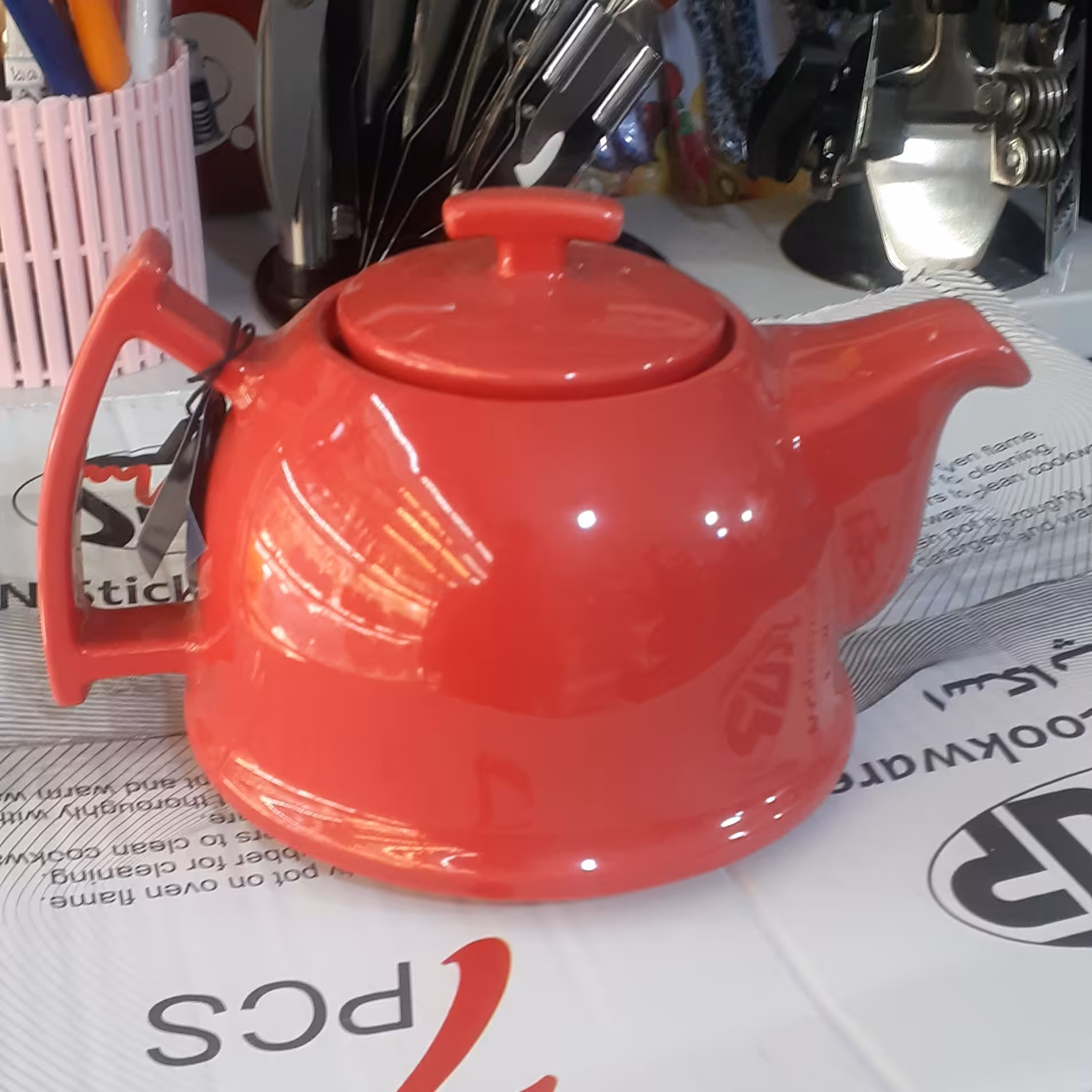 قوری چینی ته پهن  رنگی شکس(درجه1)